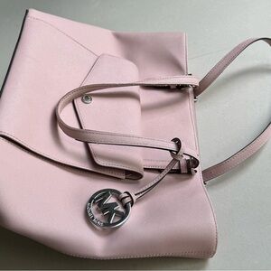 Pink Saffiano Leather, Silver-Tone Hardware, 5 Int Pockets & Single Ext Pocket